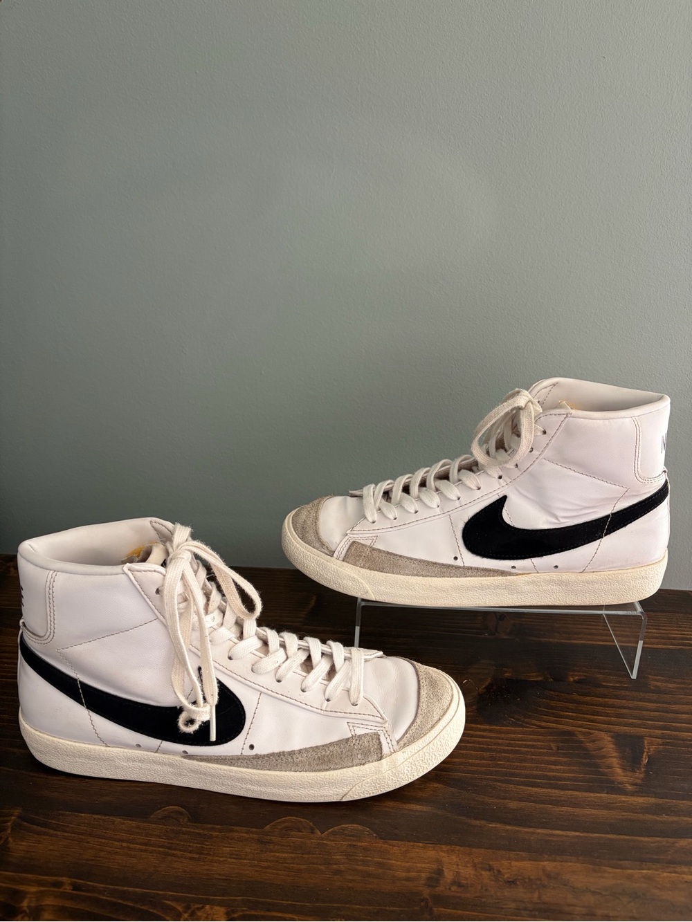 Nike Blazers 77 Mid White with Black Swoosh Athletic Sneakers Men’s 8.5 - Picture 7 of 14
